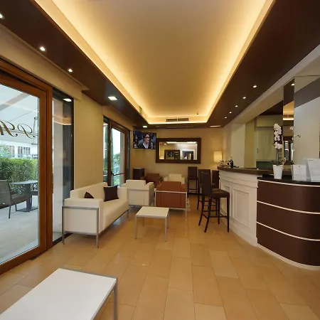 Hotell Clarin 14 By Dori